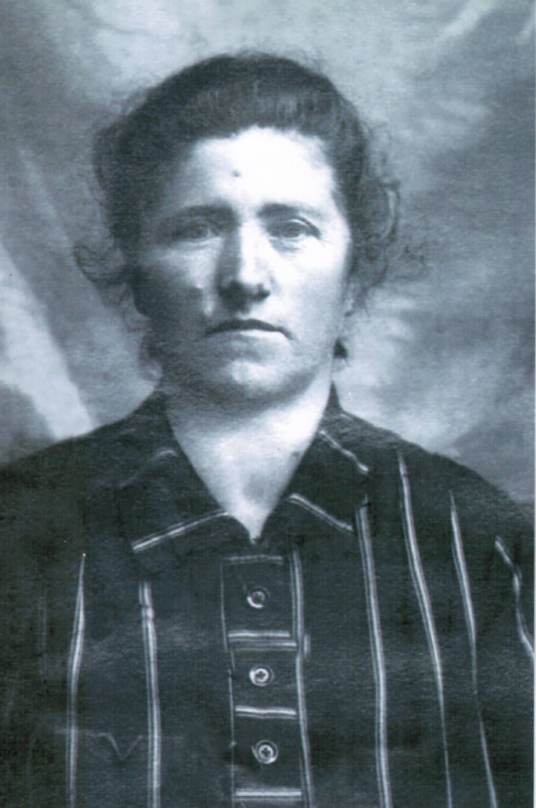   Mary Gruber (Brooks) circa 1927  